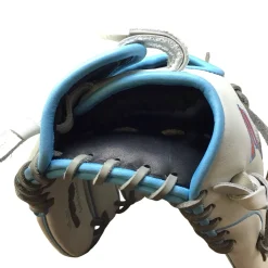 Used Easton PRO COLLECTION PCFP130-6WG RH Throw Fastpitch Gloves White 13