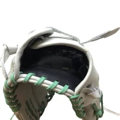 Used Easton PRO COLLECTION PCFP1150-2WG RH Throw Fastpitch Gloves White 11 1/2