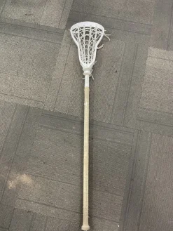 Used Epoch DRAGONFLY Wmn Atk/Mid Complete Stick White