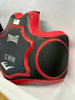 Used Everlast Boxing Pads Black And Red