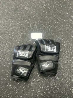 Used Everlast CORE EVERSTRIKE Martial Arts Hand Pads Black LG