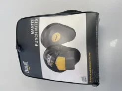 Used Everlast Other Gloves Grey Senior