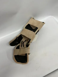 Used Evoshield EVO SHIELD SHIN GUARD Field Equipment