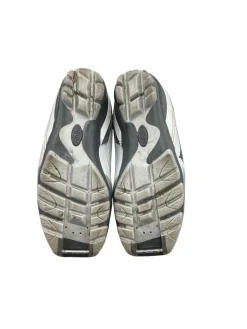 Used Fischer Boys NNN XC Ski Boots Grey W 05-05.5 / JR 03.5-04