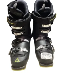 Used Fischer RC4 GO Boys DH Ski Boot Black 235 MP - J05.5 - W06.5