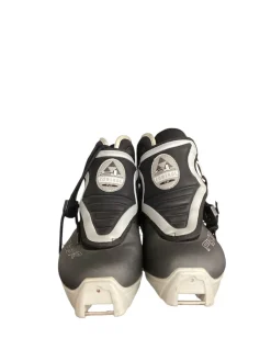 Used Fischer SL Control Boys SNS XC Ski Boots Black W 05-05.5 / JR 03.5-04