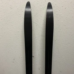Used Fischer SPRINT CROWN Boys XC Ski/Binding Black And Optic Yellow 140 cm