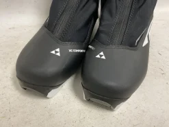 Used Fischer XC COMFORT PRO Mens NNN XC Ski Boots Black M 10.5