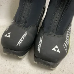Used Fischer XJ SPRINT Boys NNN XC Ski Boots Black W 05-05.5 / JR 03.5-04