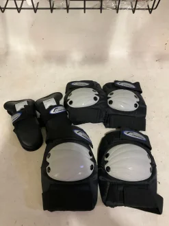 Used FORWARD COMPLETE SET Skateboard Elbow Pads Black LG
