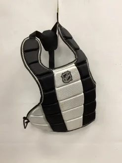 Used Franklin STREET HOCKEY CHEST PROTECTOR Street Body Armor White SM