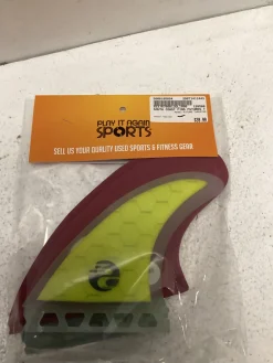 Used FUTURE THRUSTER Surfboard Accessory Yellow