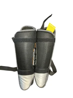 Used G700 FH Shin Guards Black 16