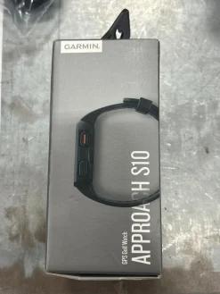 Used Garmin APPROACH S10 Field Equipment