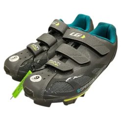 Used Garneau EU 40 Bike Shoes Adult Grey Senior 6