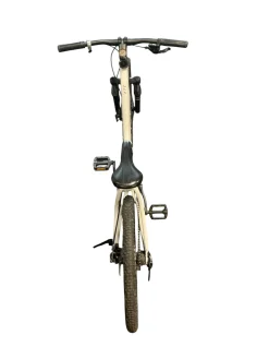 Used Giant XTC Mountain Bike Boys None 24