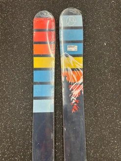 Used GILSON Mens Skis Only None 179 cm