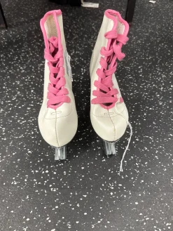 Used Girls Figure Skate White Youth 11.0