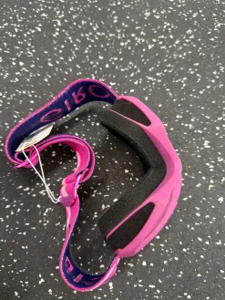 Used Giro Snow Goggles Youth Pink