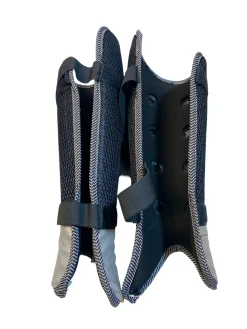 Used Grays G700 FH Shin Guards Black 15"