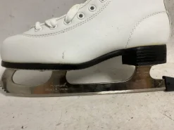 Used IMPERIAL Girls Figure Skate White Junior 02