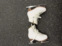 Used Jackson EXCEL Girls Figure Skate White Youth 11.5