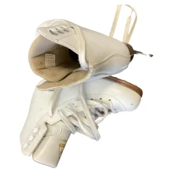 Used Jackson MYSTIQUE Girls Figure Skate White Junior 01