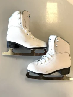 Used Jackson SOFT SKATE Girls Figure Skate White Junior 03