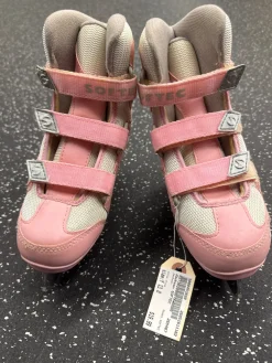 Used Jackson SOFTEC Girls Softboot Skate Pink Youth 13.0