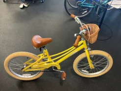Used JOYSTAR Cruiser Bike Girls Yellow 20