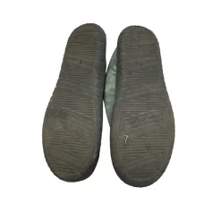 Used Junior 02 Water Shoes