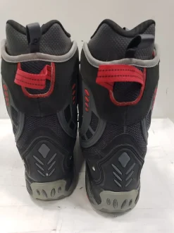 Used K2 CRIQUE Junior 06 Snowboard / Girls Boots