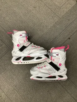 Used Lake Placid ADJ 11-2 Girls Softboot Skate White Adjustable