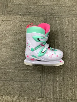 Used Lake Placid ADJ 11-13 Girls Softboot Skate White Adjustable