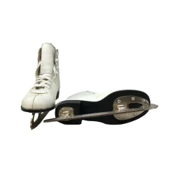 Used Lake Placid FIGURE SKATES Girls Figure Skate White Junior 03