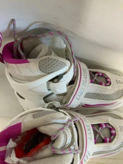 Used Lake Placid SUMMIT J10-J13 Girls Softboot Skate White Adjustable