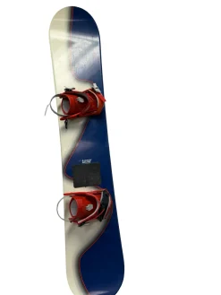 Used Lamar ELECTRIC 163 cm Snowboard w/ Liquid Bindings
