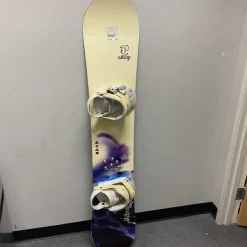 Used LIBERTY BURNER SB Womens Board/Bindings White 150 cm