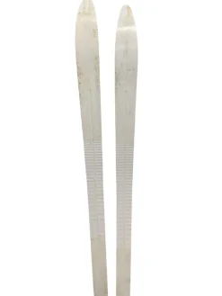 Used LINDEX BEAVER TRAIL Boys XC Ski/Binding 127 cm