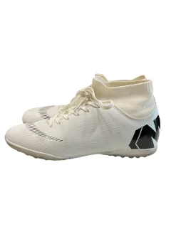 Used M SZ 10.5 Soccer Indoor Shoes White Senior 10.5