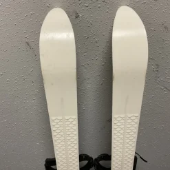 Used Madshus SNOW PUP Boys XC Ski/Binding