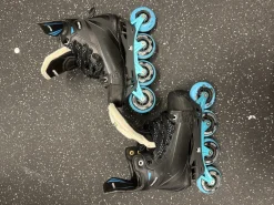 Used MARSBLADE R1 TEAM Roller Hockey Skates Black Junior 06