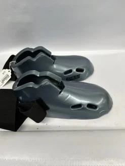 Used Martial Arts Foot Pads Grey MD
