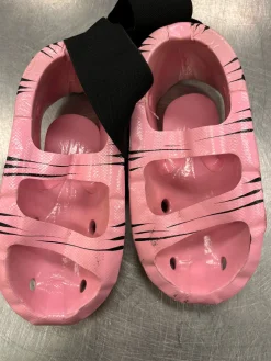 Used Martial Arts Foot Pads Pink SM