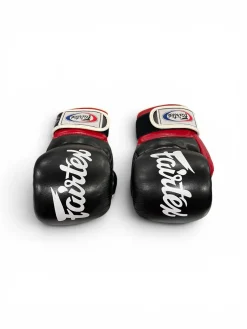 Used Martial Arts Gloves Black LG