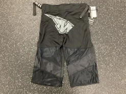 Used Mission BSX STR HCKY PNTS Youth Roller Pant Black SM
