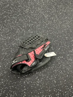 Used Mizuno FINCH BB/SB Glove RH Throw Black 12