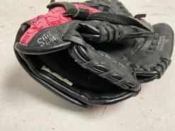 Used Mizuno Finch GPP 1154 RH Throw Fastpitch Gloves Black And Pink 11 1/2"
