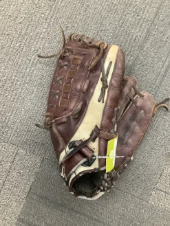 Used Mizuno FRANCHISE RH Throw Fastpitch Gloves Brown 12 1/2