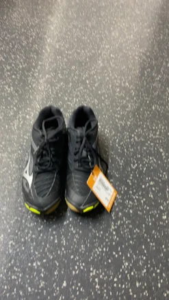 Used Mizuno VB Shoes Adult Black Senior 8